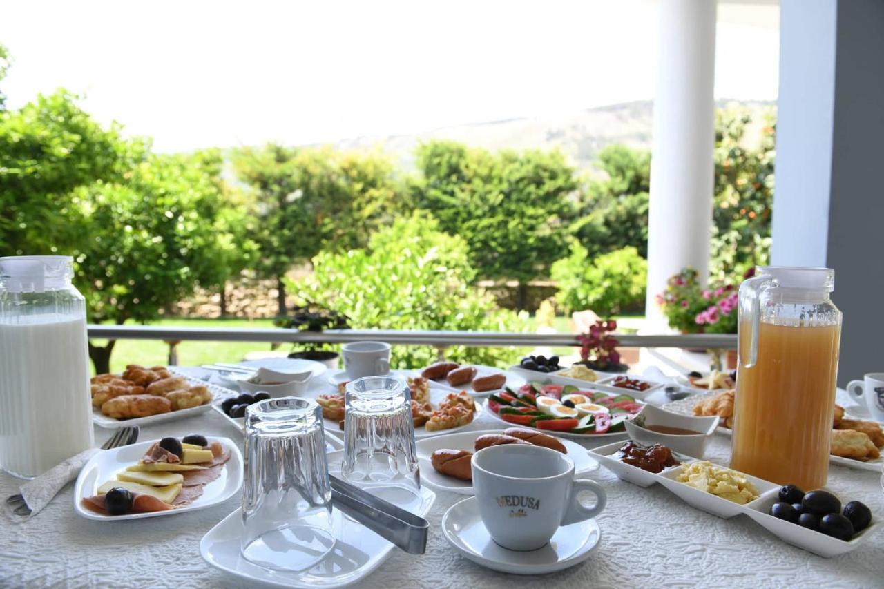 Hotel Vila Arbri Berat Ngoại thất bức ảnh