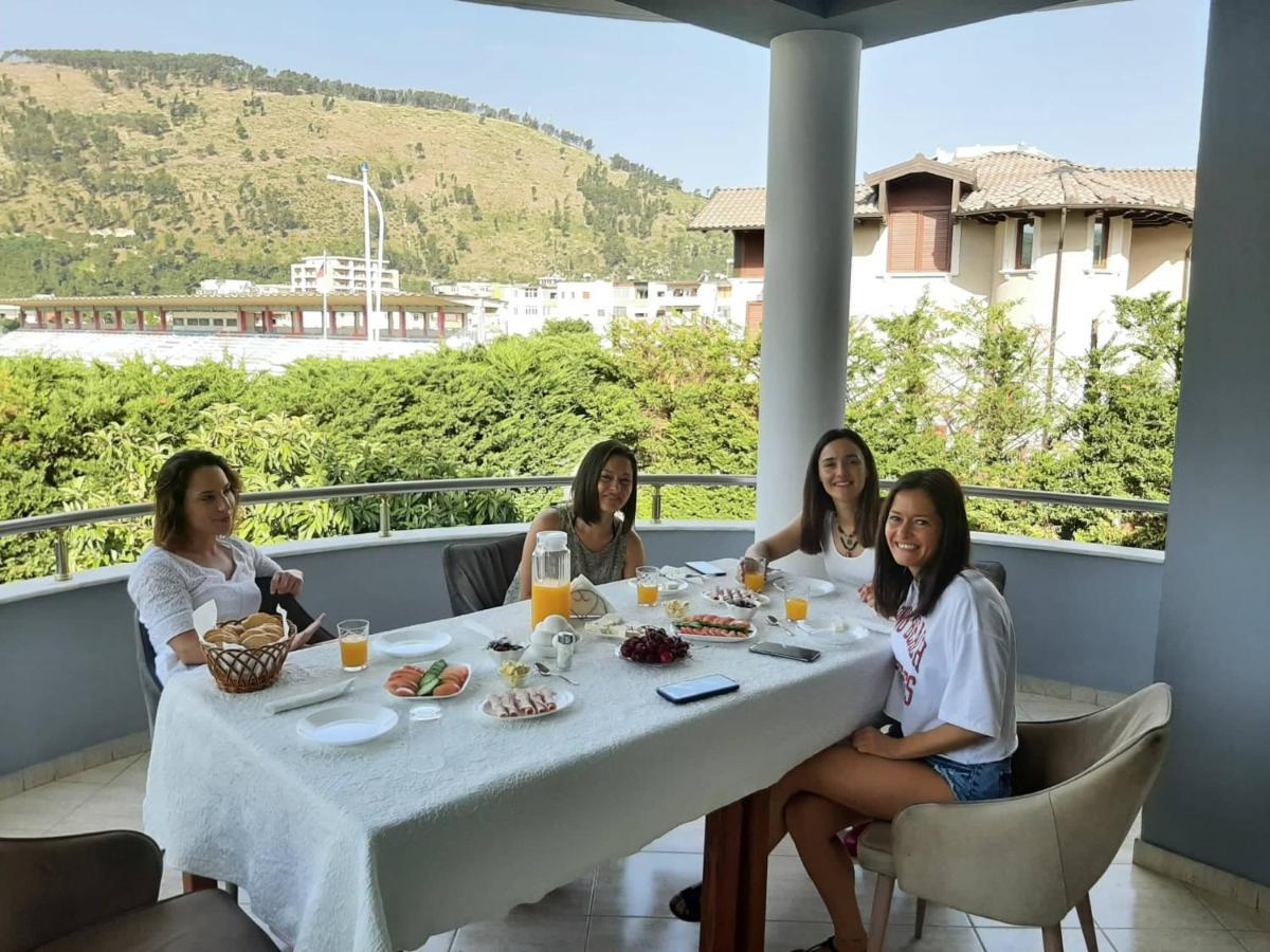 Hotel Vila Arbri Berat Ngoại thất bức ảnh