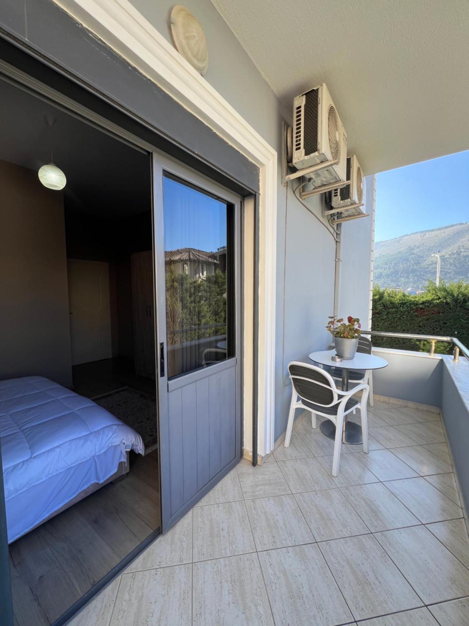 Hotel Vila Arbri Berat Ngoại thất bức ảnh